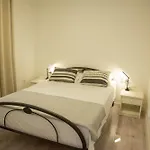 Apartman Vis Ivona I Daria Milna