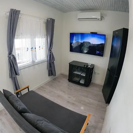 Apartment Vis Ivona I Daria
