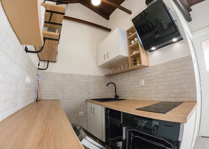 Vis Ivona I Daria Apartmán *